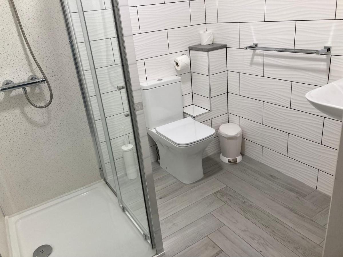 Westertonhill 4 Newbuild With Hot Tub Option Balloch
